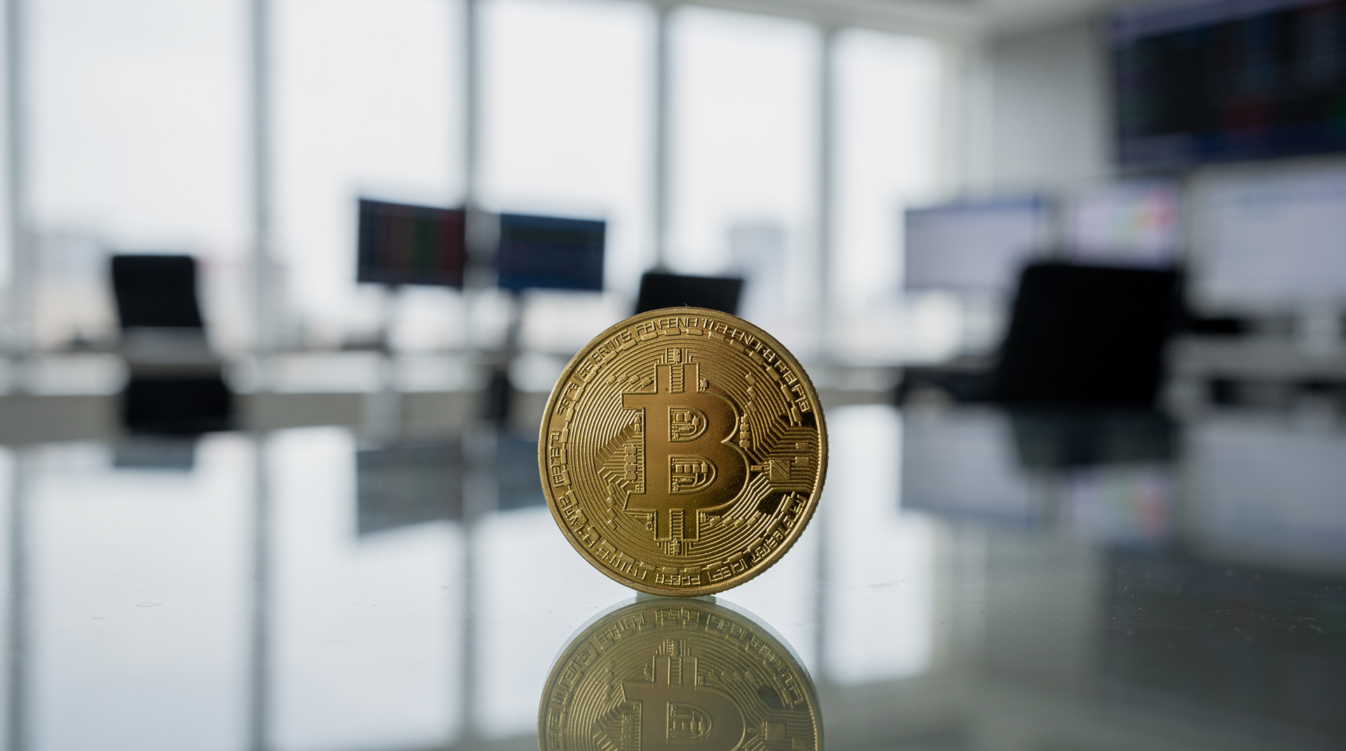 Bitcoin Holds Above $65K as ETF Inflow Streak Hits Seven Days